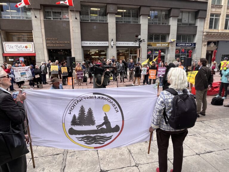 Sierra Club Canada Foundation Executive Director Gretchen Fitzgerald and conservation committee chair Ole Hendrickson attended an October 8th rally in downtown Ottawa in support of the legal fight by Kebaowek First Nation to block construction of a giant nuclear waste landfill at the federally owned Chalk River Laboratories on the Ottawa River. Photo of Rally.